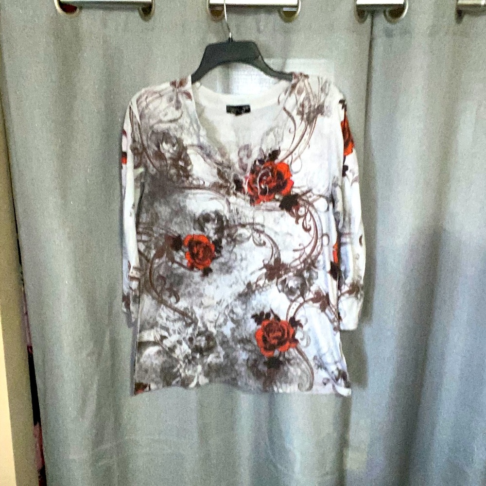 7W sweater